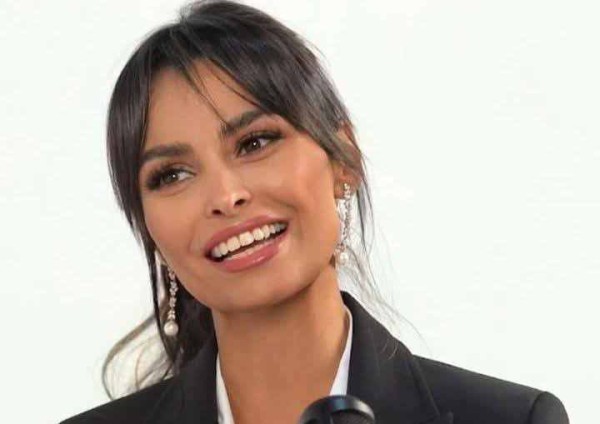 من هو زوج كوثر بودراجة ويكيبيديا الإعلامية كوثر أبناءها ديانتها