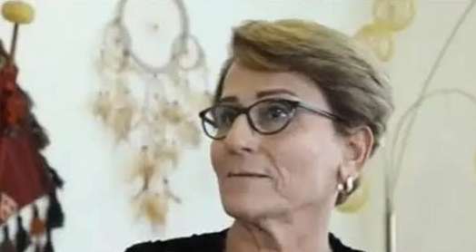 من هي نرمين قادر ويكيبيديا؟ سبب وفاة السيرة الذاتية الكاملة للفنانة الكردية