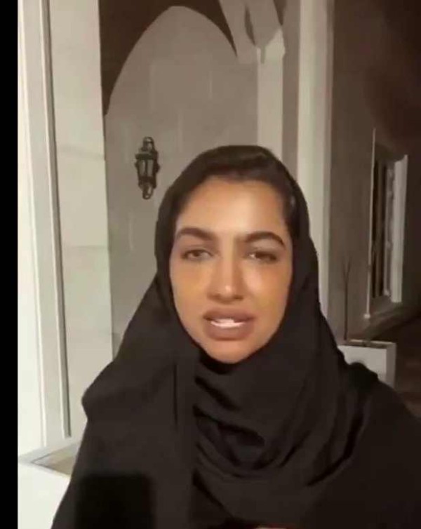 سبب طلاق نجلاء عبدالعزيز بالتفصيل وعدد أبناءها