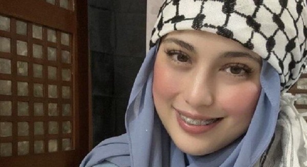 من هي كويني باديلا ويكيبيديا، عمرها، ديانتها، أصلها